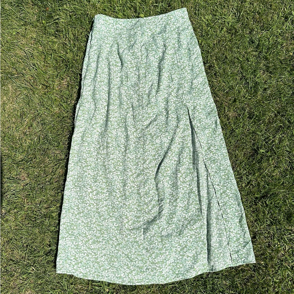 green floral flowy skirt